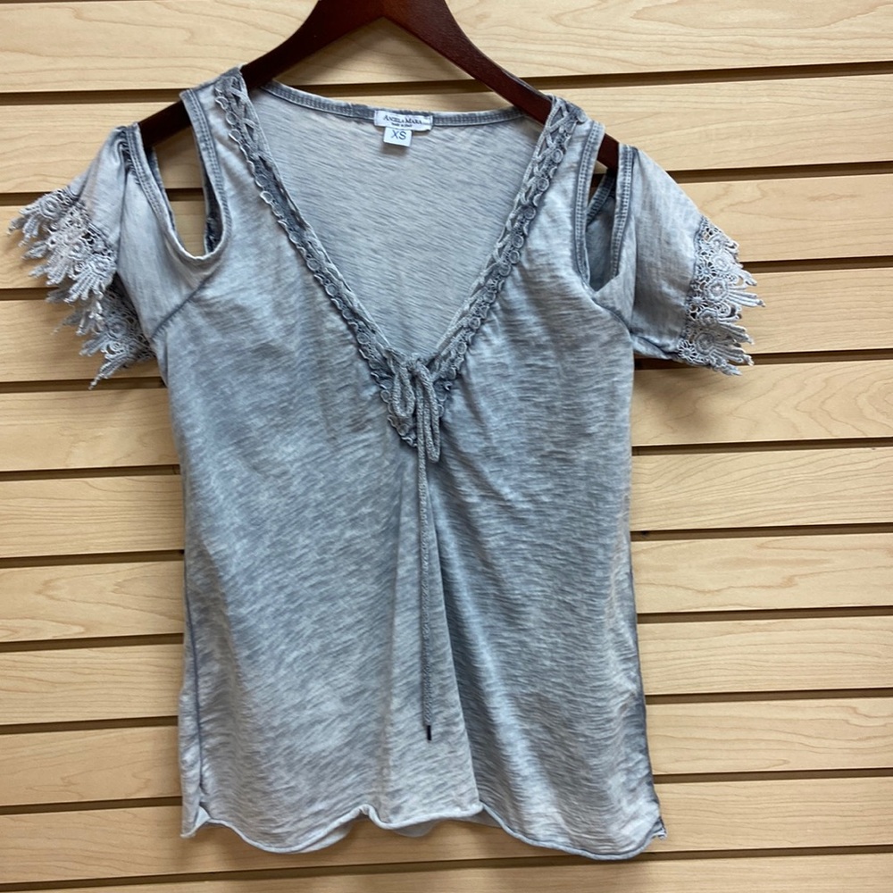 Angela Mara made in Italy women fashionable top Size XS to Small